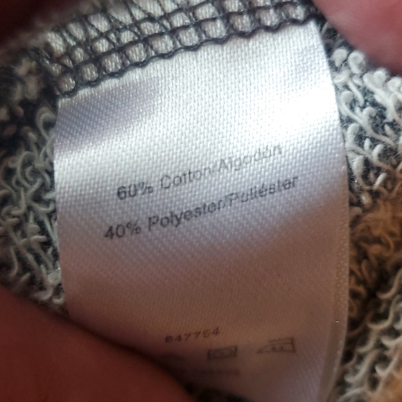 Venus size Large charcoal gray workout top *excellent condition* - Picture 9 of 10